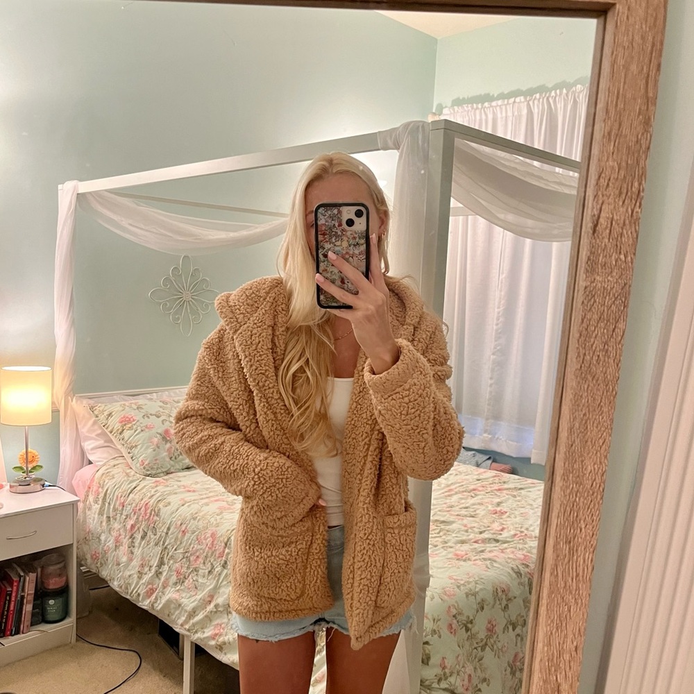 Hollister Tan Teddy Bear Hoodie
